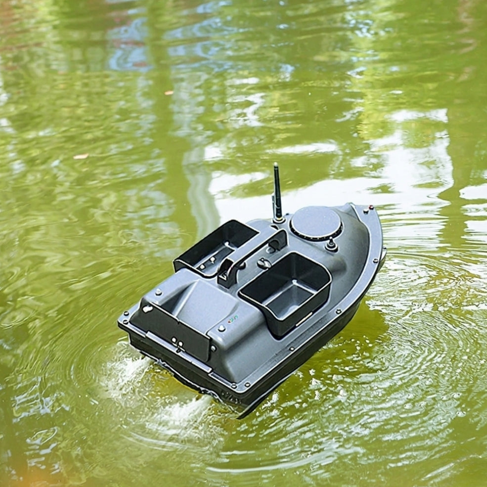 bateau-amorceur-gps-3-bacs-portee-500-m-autonomie-5-h-retour-navigation