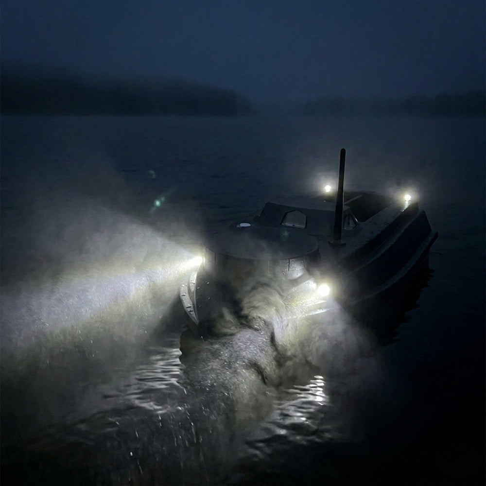 bateau-amorceur-gps-avec-echosondeur-portee-800-m-capacite-3-kg-vitesse-15-kmh-nuit